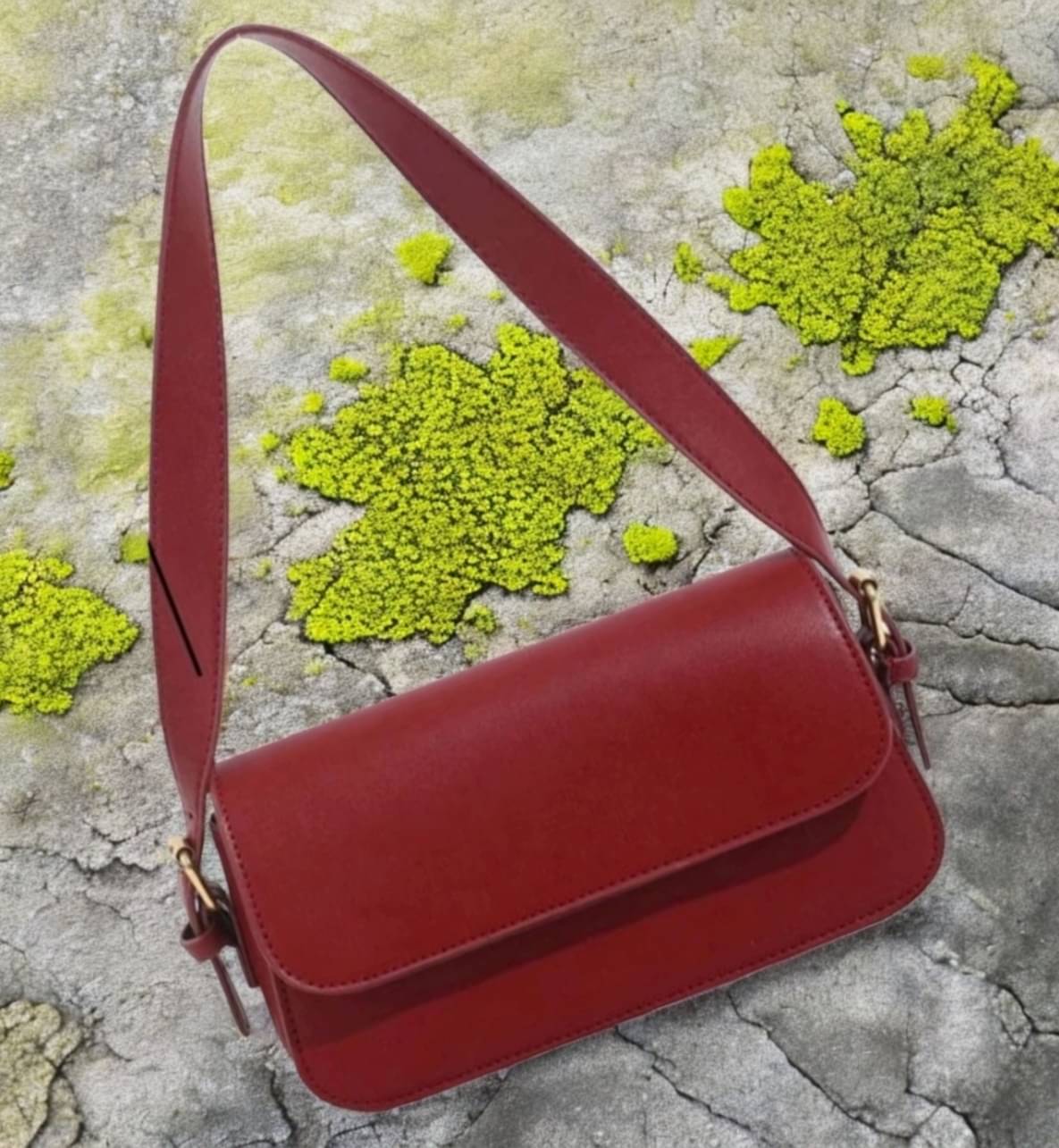     			MI PLUS Sling Bag PU Set of 1 ( Maroon )