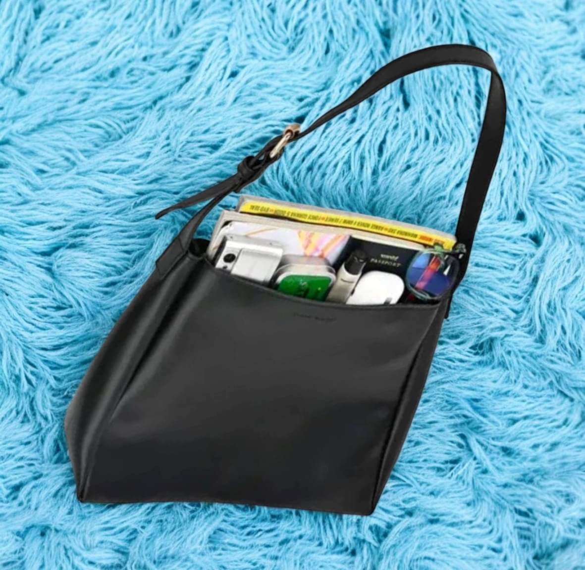     			MI PLUS Tote Bag PU Set of 1 ( Black )