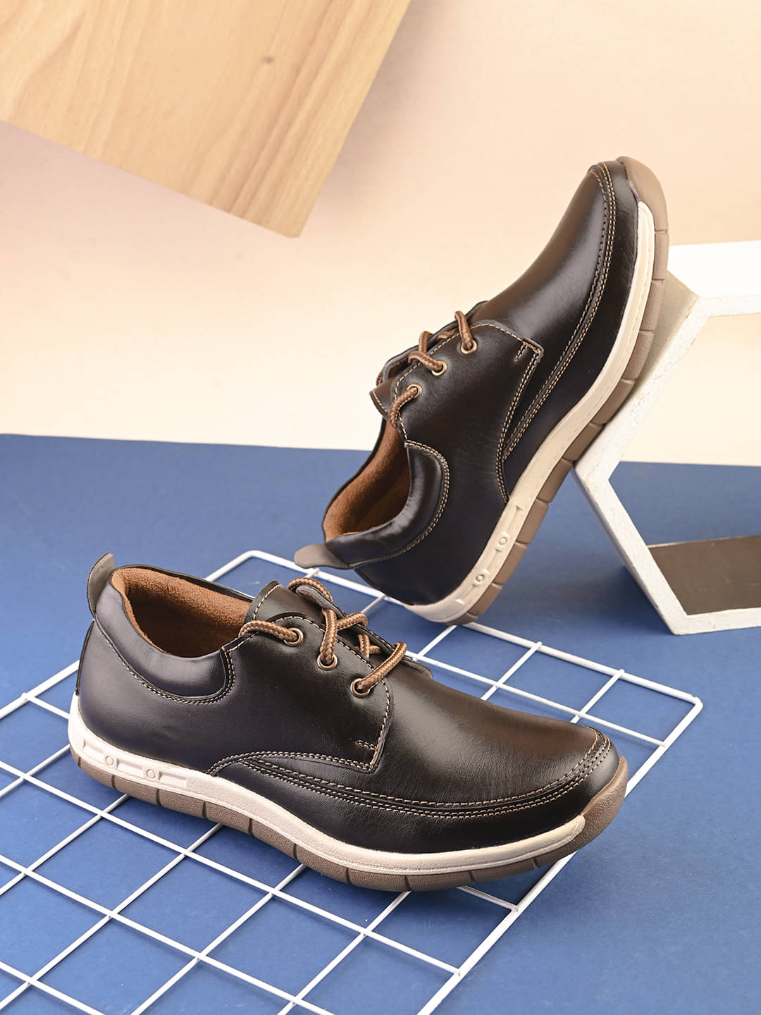     			Prolific RD-CD331 Brown Men's Lifestyle Shoes