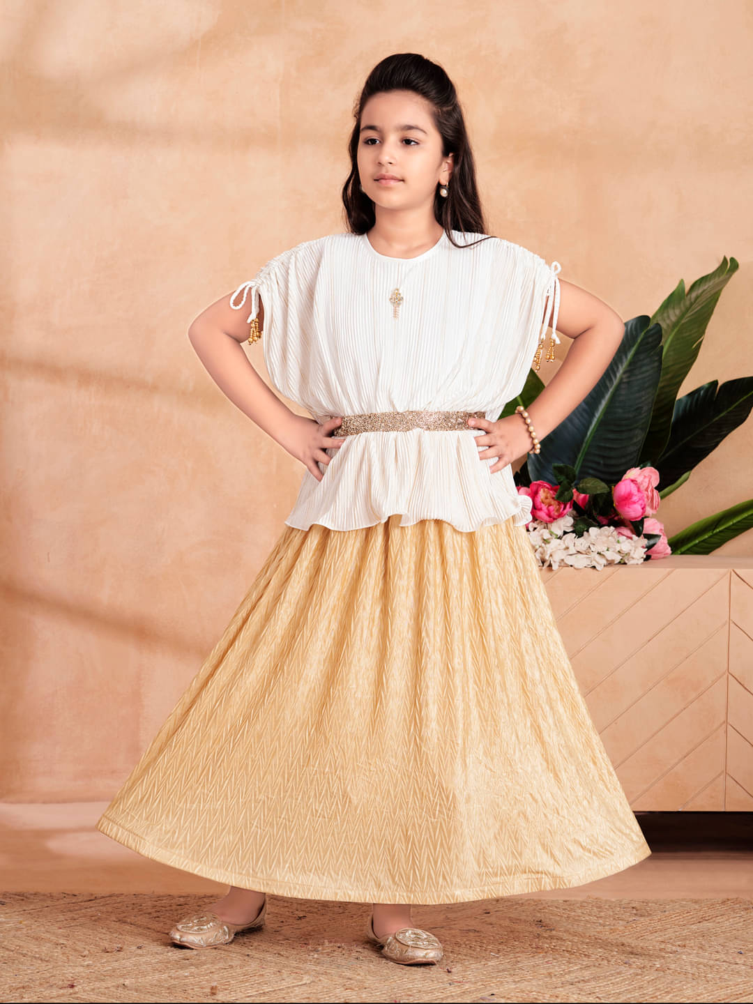 Aarika Nylon Gown For Girls ( Pack of 1 , Beige ) Aarika Nylon Gown For Girls ( Pack of 1 , Beige )