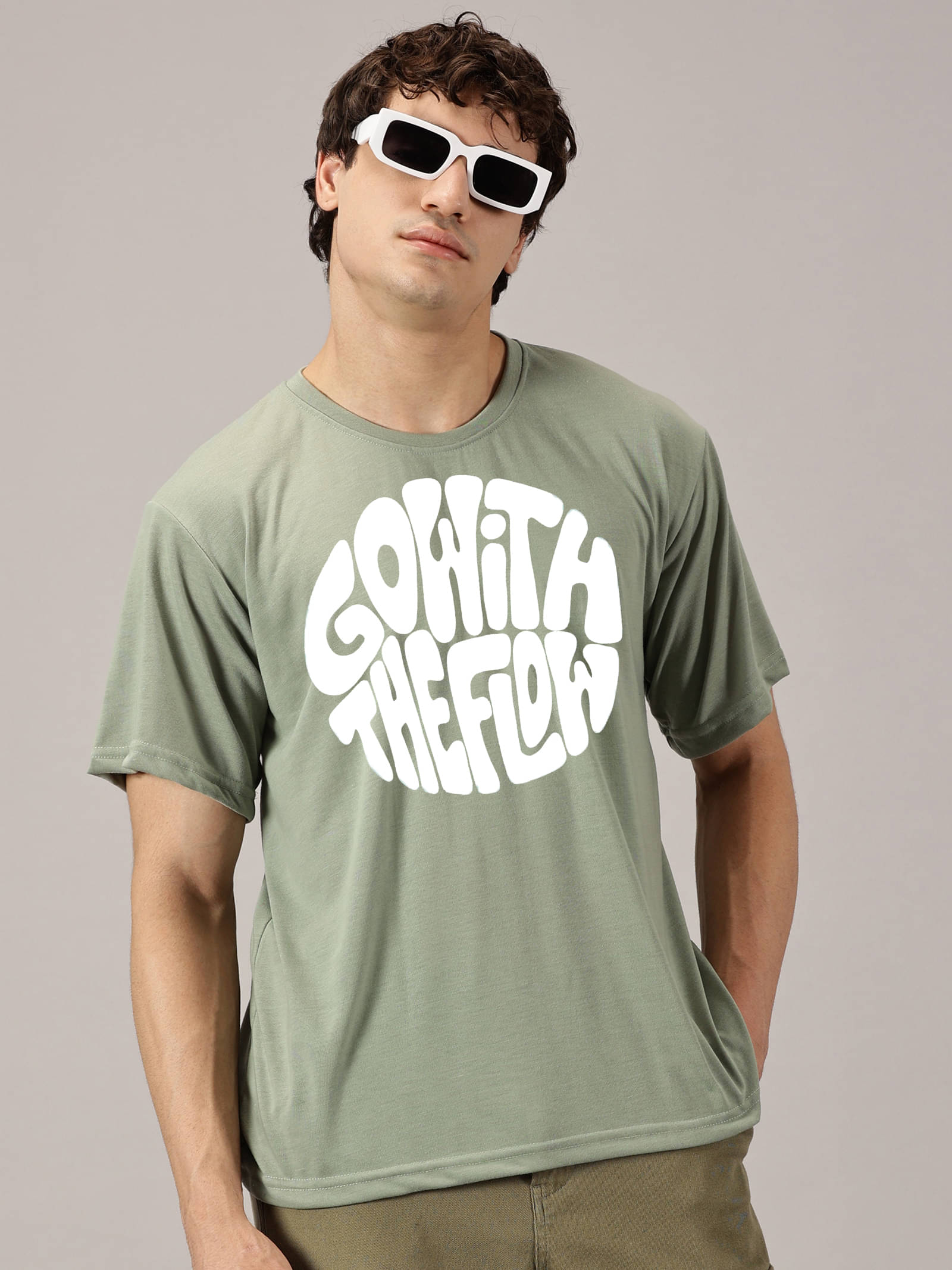 DisInvent Men Cotton Blend Oversized Fit Printed T-Shirt ( Green ) DisInvent Men Cotton Blend Oversized Fit Printed T-Shirt ( Green )