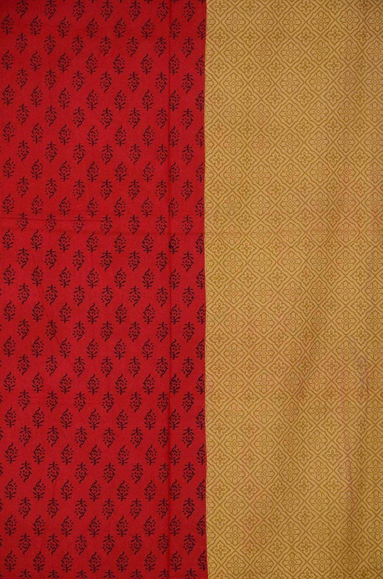 Navkaar Creation Cotton 1 Double Bedsheet with 2 Pillow Covers ( Red )     			Navkaar Creation Cotton 1 Double Bedsheet with 2 Pillow Covers ( Red )