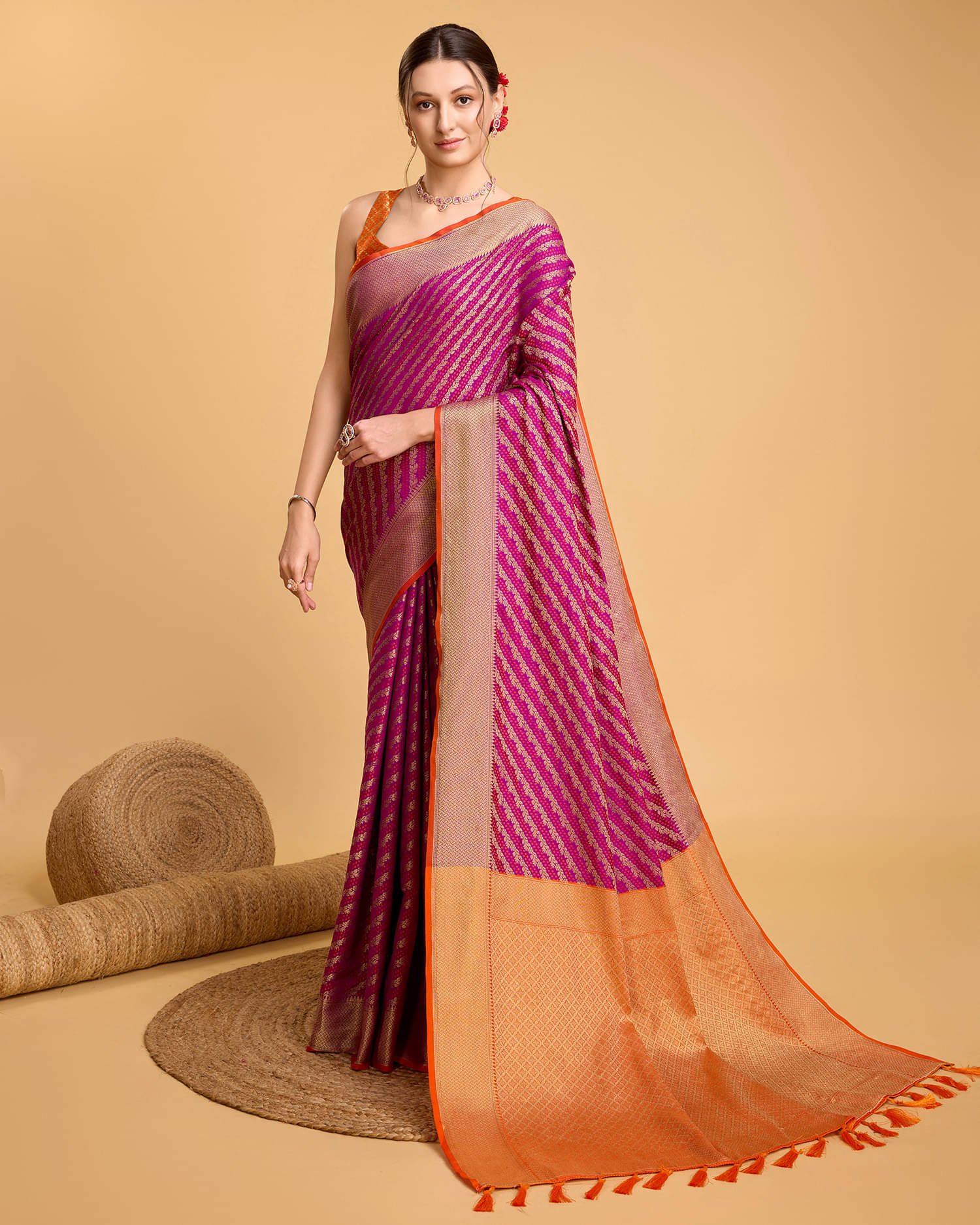 Nayanthara Trends Silk Blend Woven Saree With Unstitched Blouse Piece ( Purple ) Nayanthara Trends Silk Blend Woven Saree With Unstitched Blouse Piece ( Purple )