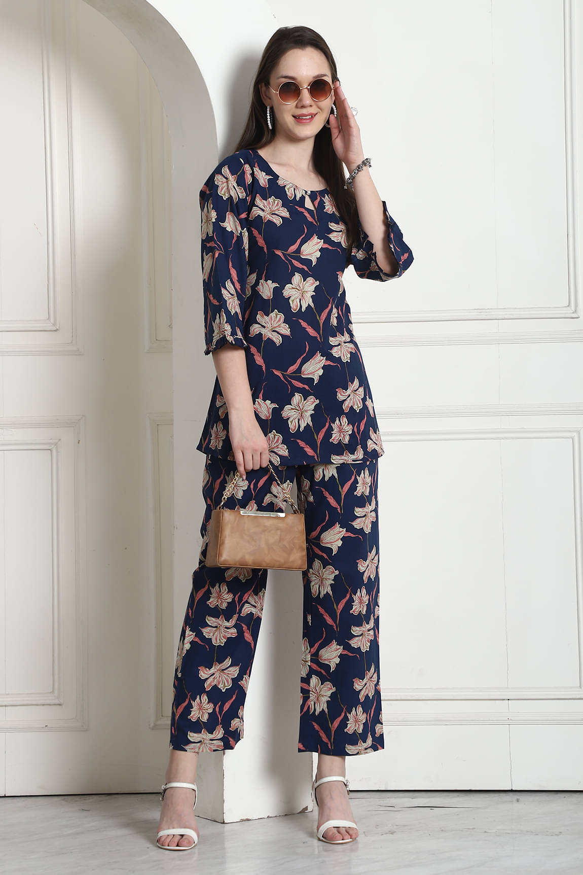 Rajnandini Women Printed Tunic With Trousers Co-Ord Set ( Navy ) Rajnandini Women Printed Tunic With Trousers Co-Ord Set ( Navy )