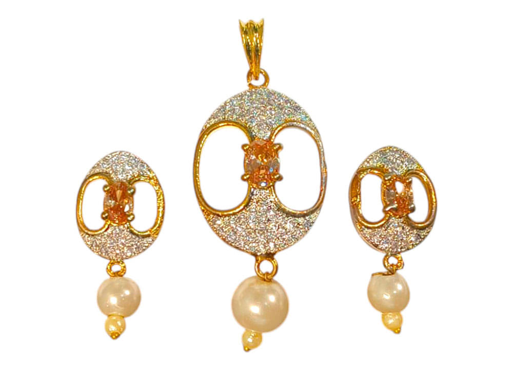 RinGold Yellow Pendant set ( Pack of 1 ) RinGold Yellow Pendant set ( Pack of 1 )