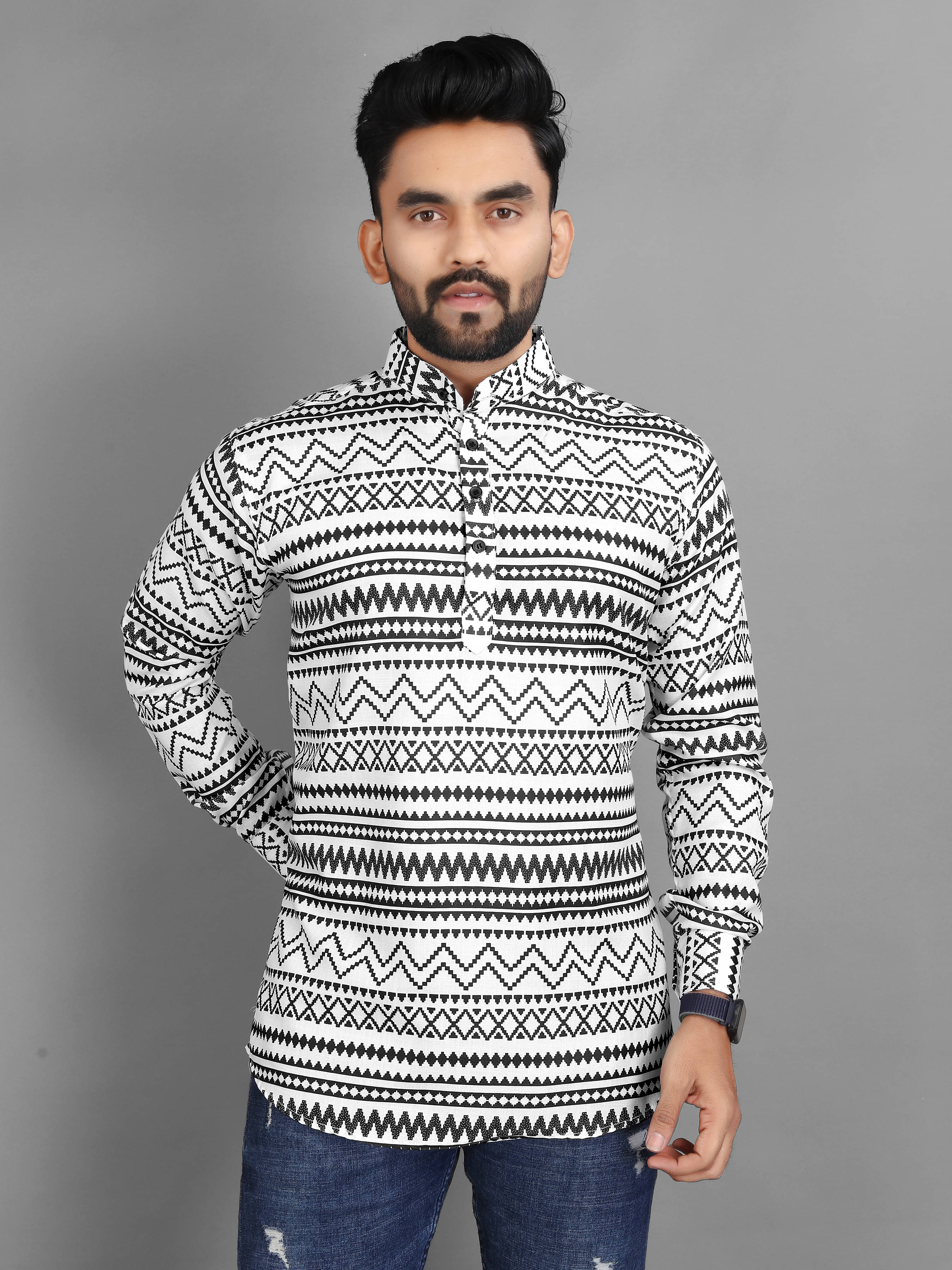 VS MALL Grey Cotton Blend Men's Shirt Style Kurta ( Pack of 1 ) VS MALL Grey Cotton Blend Men's Shirt Style Kurta ( Pack of 1 )