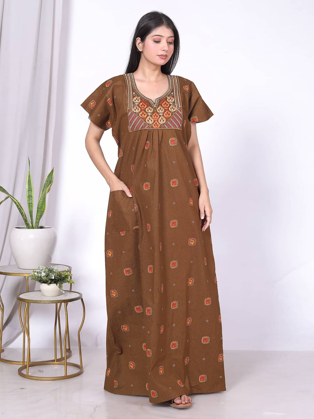     			Apratim Brown Cotton Women's Nightwear Nighty & Night Gowns ( Pack of 1 )