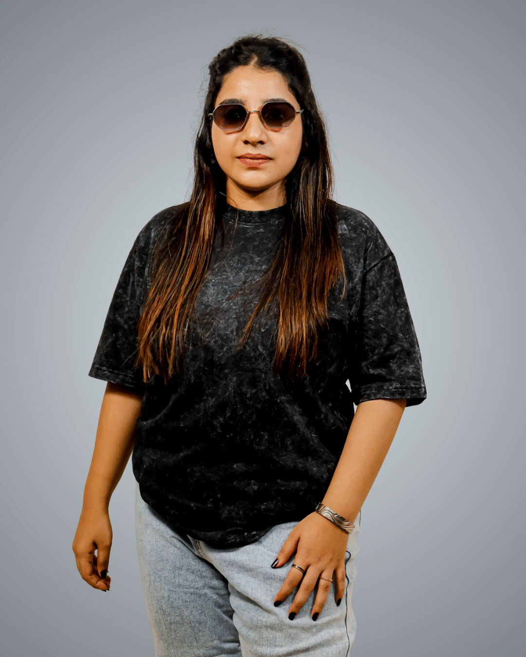 BlendCulture Women Cotton Dyed Oversized Round Neck T-Shirt ( Black )     			BlendCulture Women Cotton Dyed Oversized Round Neck T-Shirt ( Black )