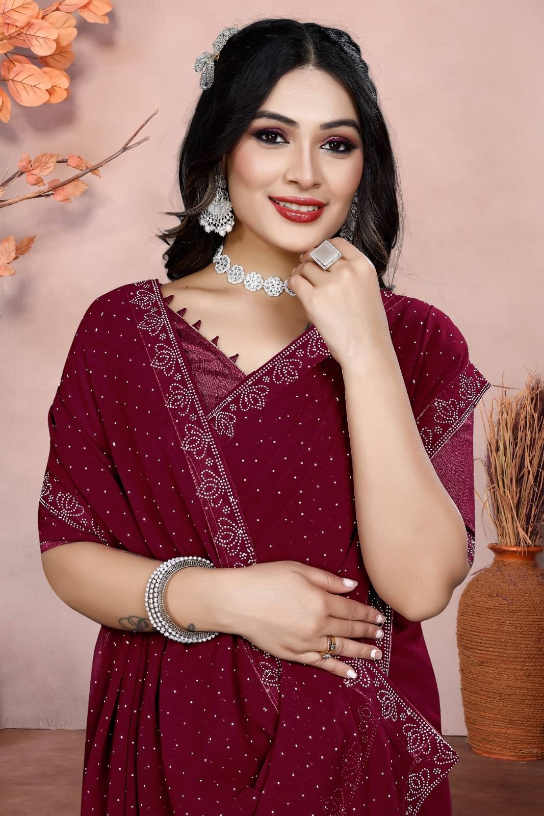 DEBRIS FAB Georgette Solid Saree With Unstitched Blouse Piece ( Maroon ) DEBRIS FAB Georgette Solid Saree With Unstitched Blouse Piece ( Maroon )