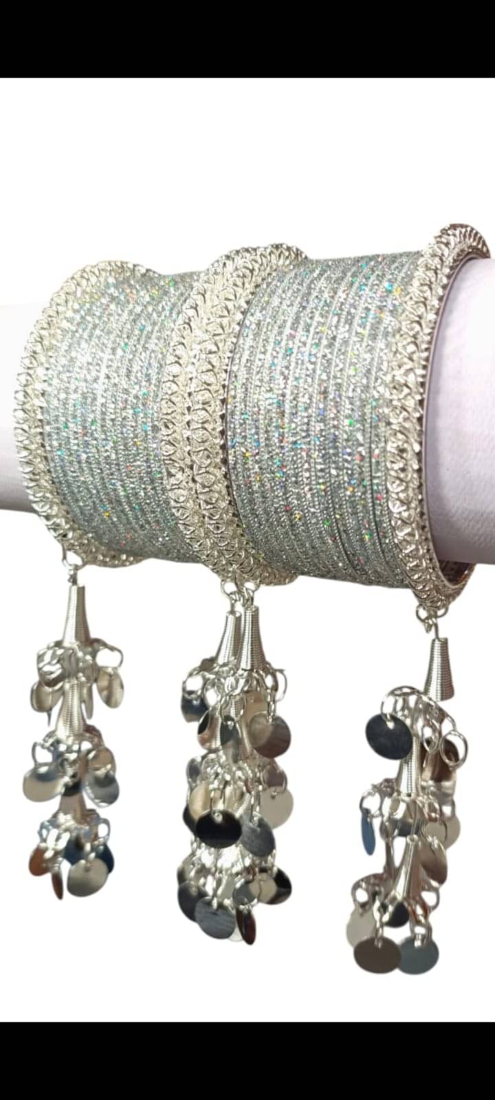Divine Glass Silver Charm Bracelet ( Pack of 1 ) Divine Glass Silver Charm Bracelet ( Pack of 1 )