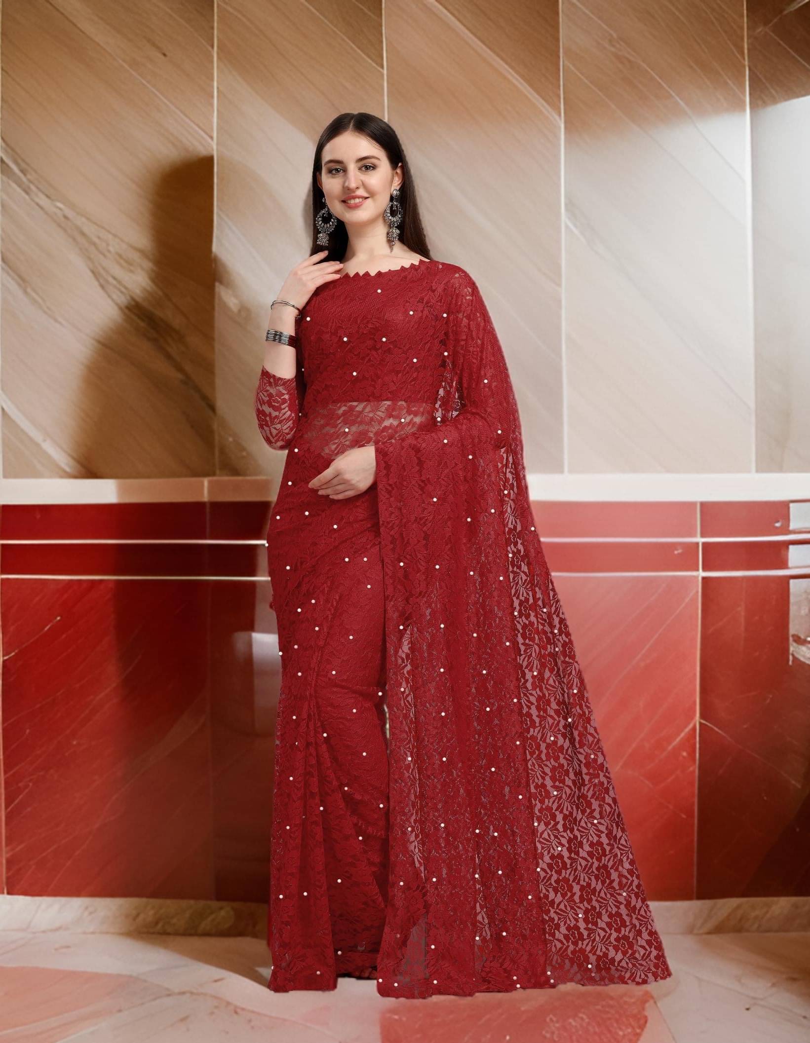     			Fashion Field Net Self Design Saree With Unstitched Blouse Piece ( Maroon )