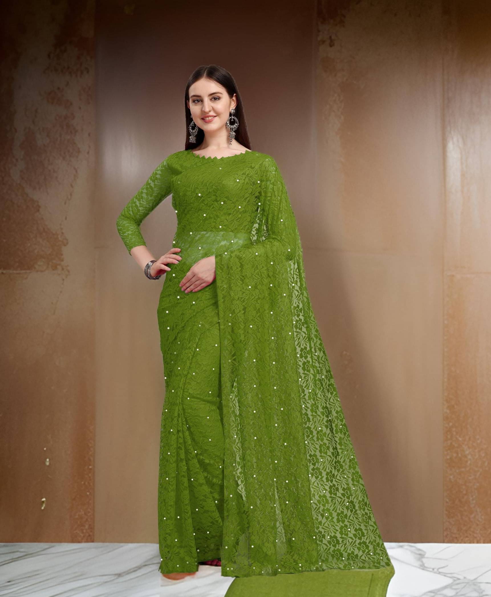    			Fashion Field Net Self Design Saree With Unstitched Blouse Piece ( Green )