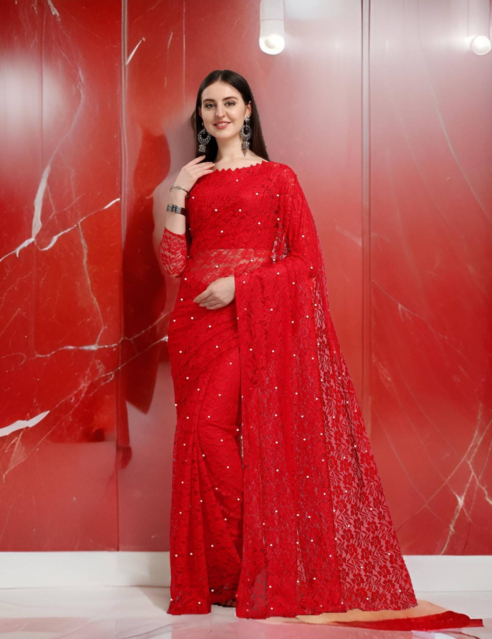     			Fashion Field Net Self Design Saree With Unstitched Blouse Piece ( Red )
