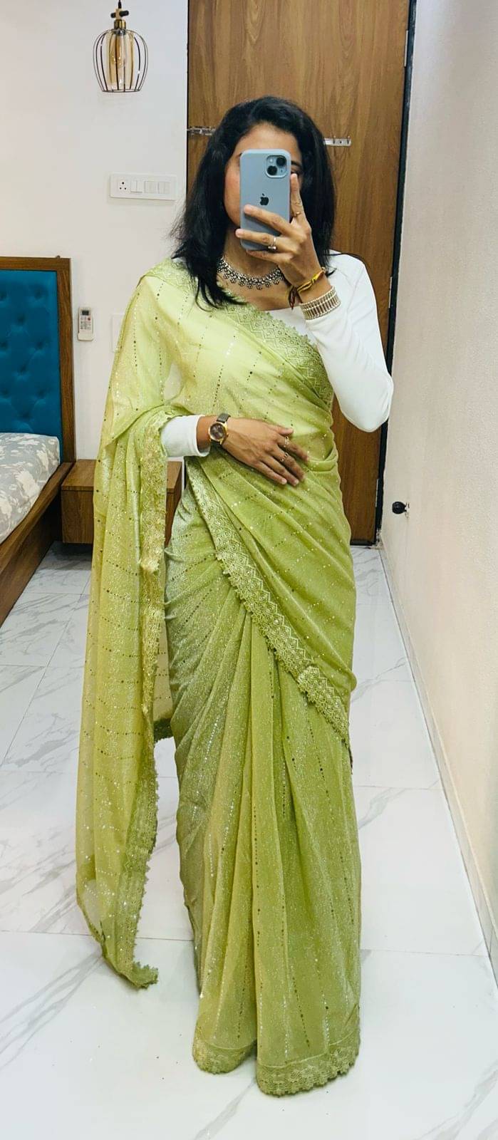 HR Enterprise Cotton Blend Striped Saree With Unstitched Blouse Piece ( Green ) HR Enterprise Cotton Blend Striped Saree With Unstitched Blouse Piece ( Green )