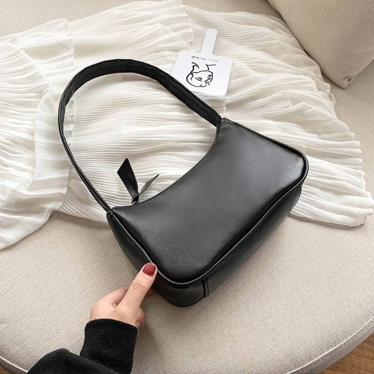     			MI PLUS Sling Bag PU Set of 1 ( Black )