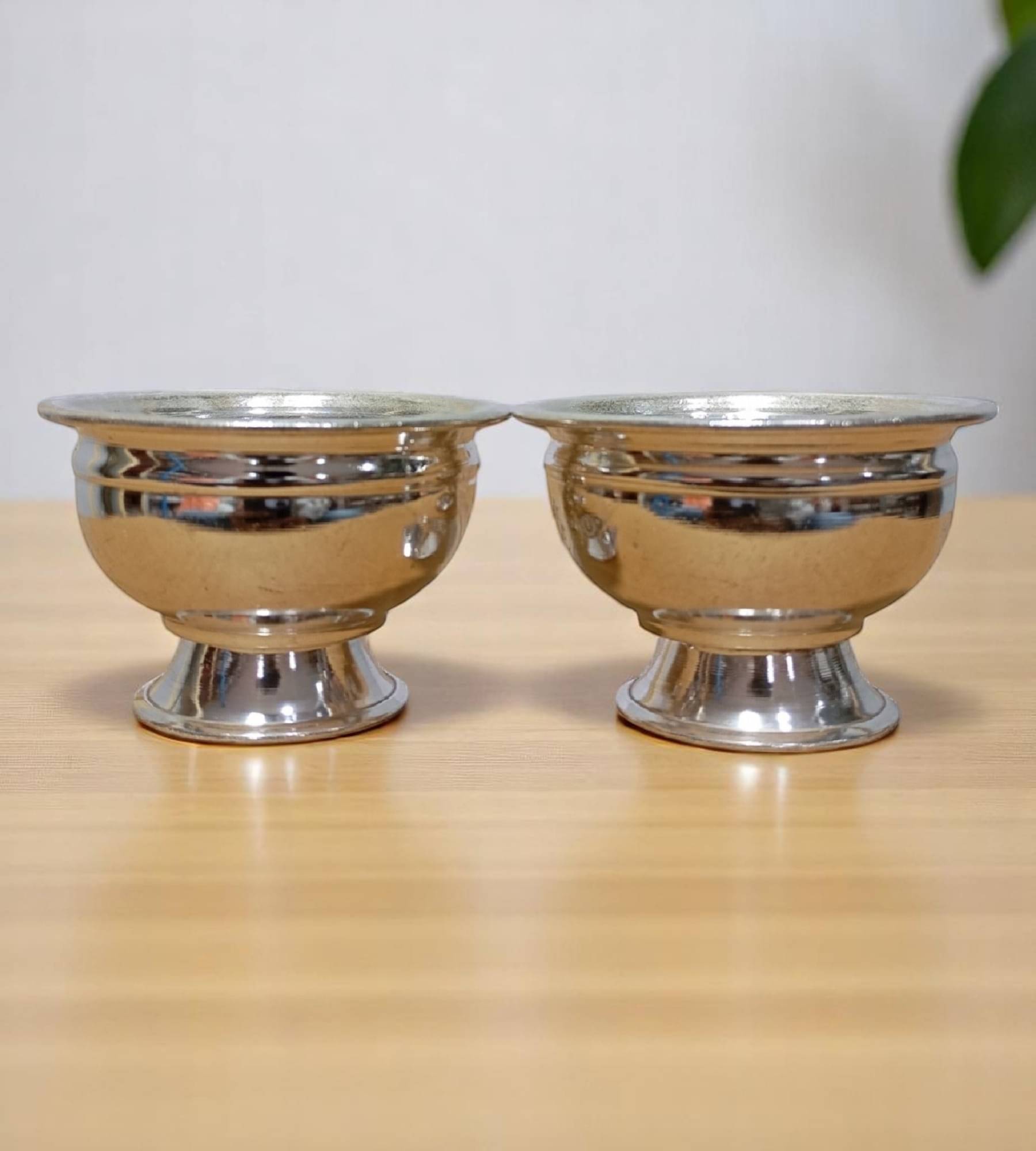 Sigaram Kumkum Box 1 ( Pack of 2 ) Sigaram Kumkum Box 1 ( Pack of 2 )