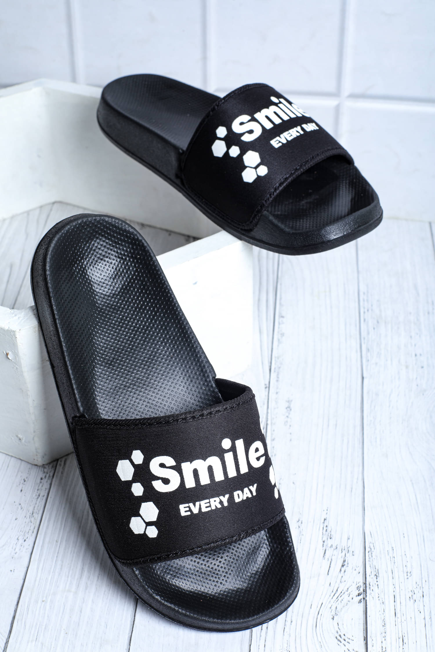     			Stunt Black Men's Slide Flip Flop