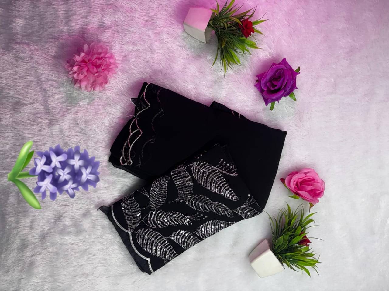 Sureta Georgette Solid Saree With Unstitched Blouse Piece ( Black ) Sureta Georgette Solid Saree With Unstitched Blouse Piece ( Black )