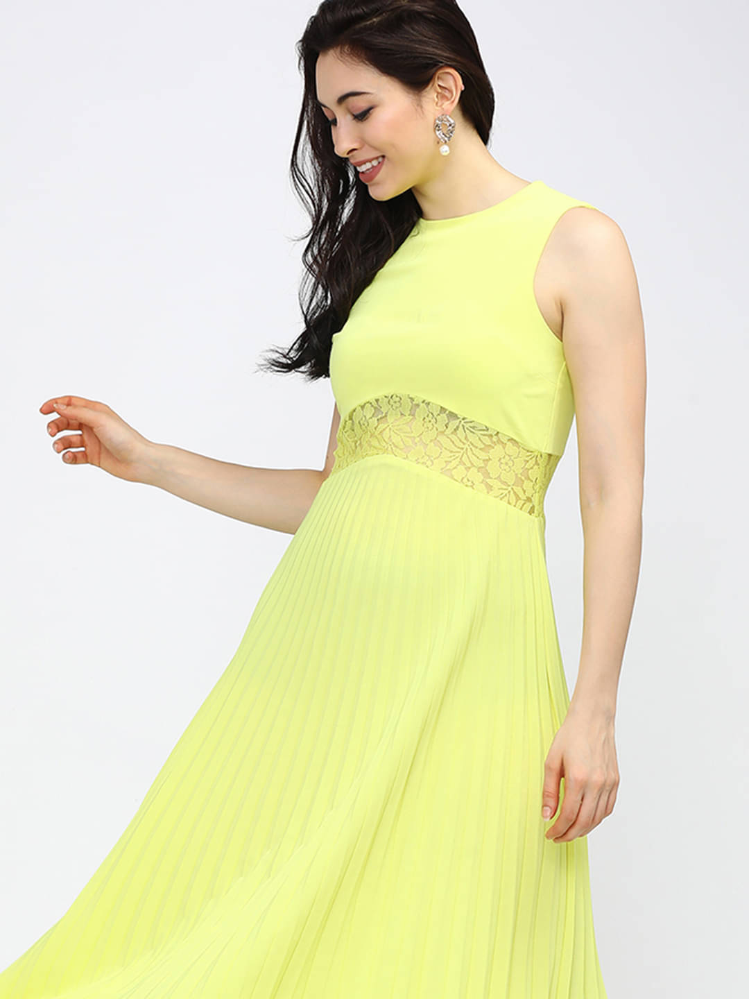 Tokyo Talkies Women Polyester Solid A-line Dress ( Green )     			Tokyo Talkies Women Polyester Solid A-line Dress ( Green )