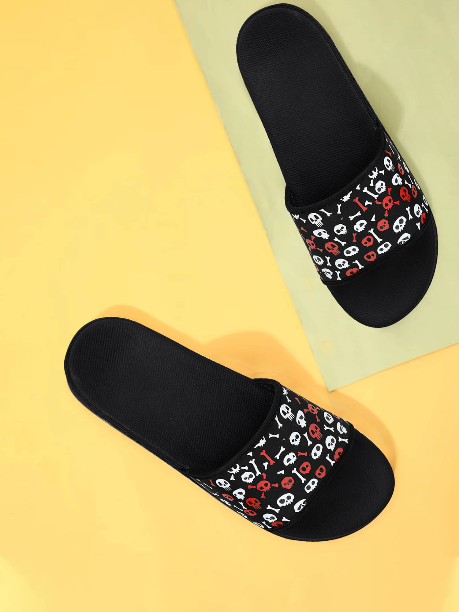     			Tzen Red Men's Slide Flip Flop