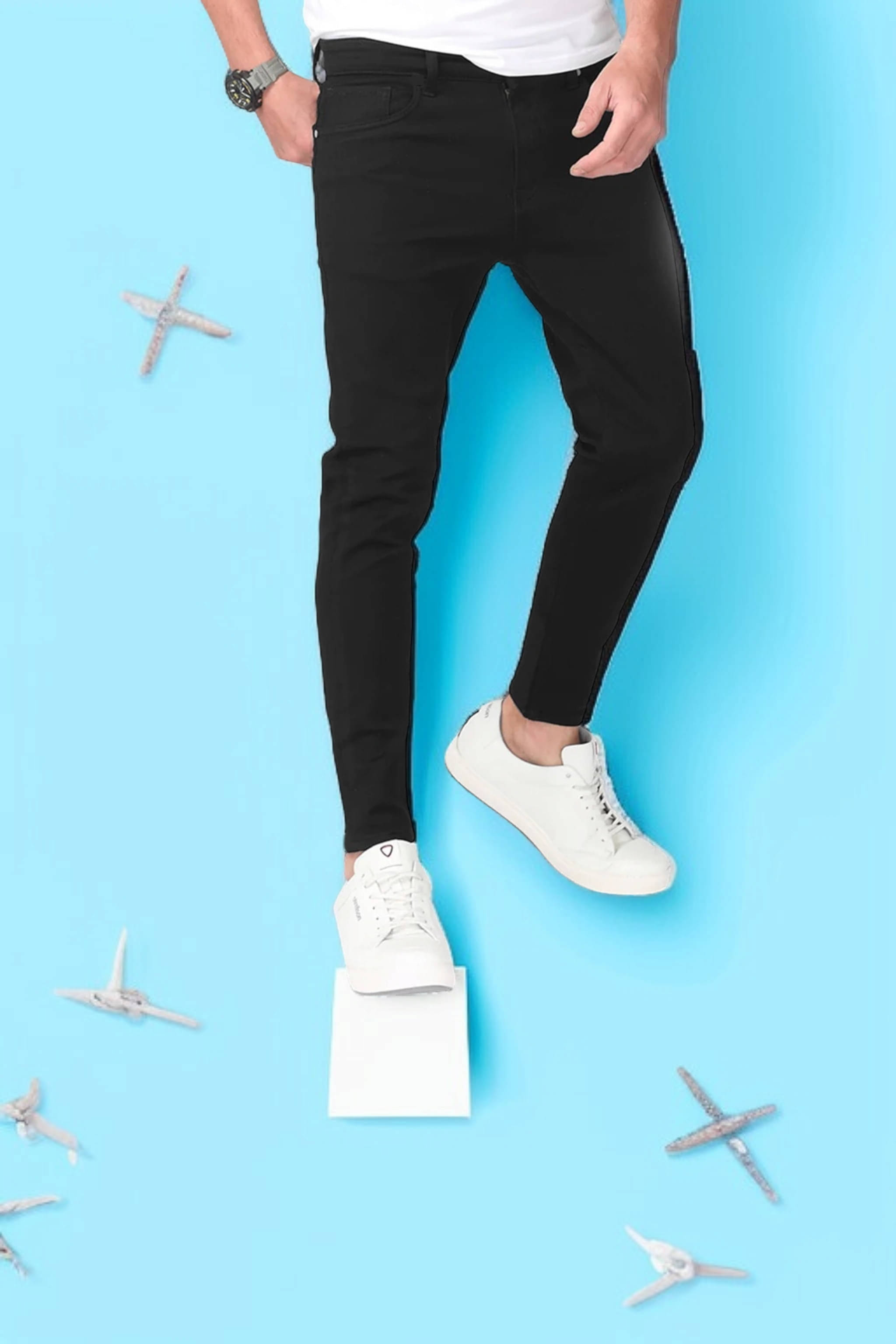 WHATON Slim Fit Basic Men's Jeans - Black ( Pack of 1 )     			WHATON Slim Fit Basic Men's Jeans - Black ( Pack of 1 )