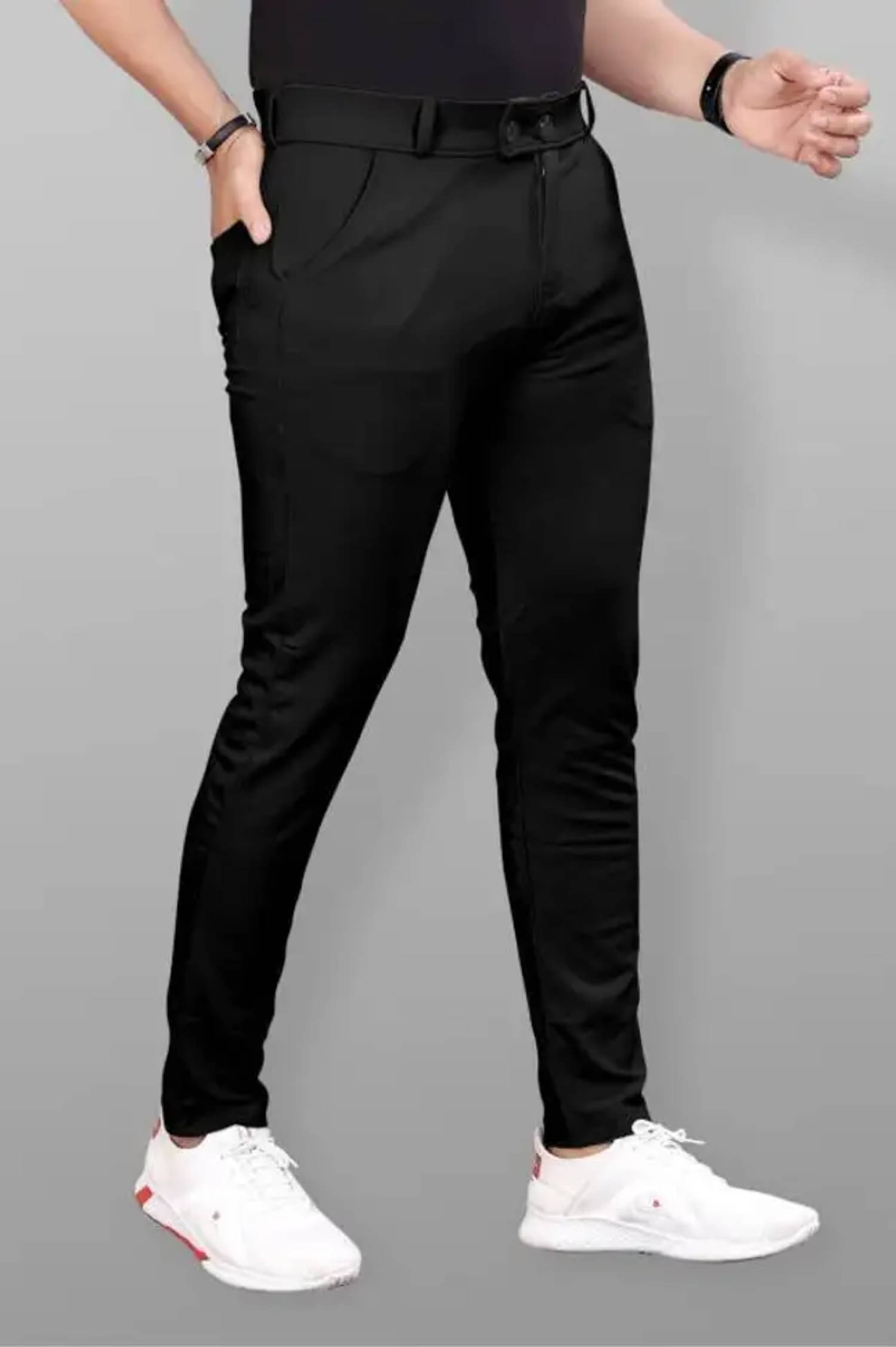     			bluecorp enterprise Regular Flat Men's Chinos - Black ( Pack of 1 )