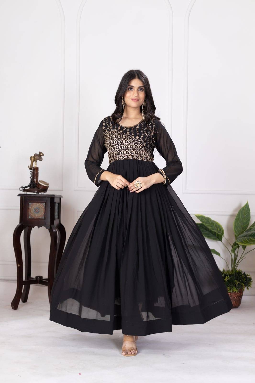     			keshav fashion Women Georgette Flared Stitched Ethnic Gown ( Black )