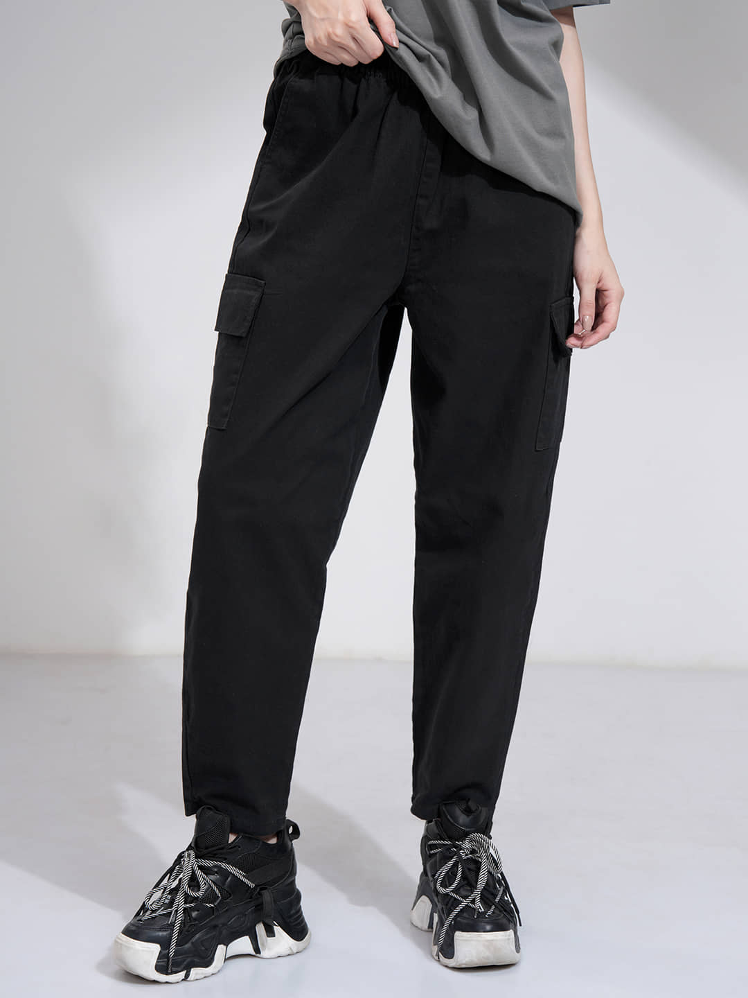 Tokyo Talkies Pack of 1 Cotton Regular Women's Cargo Pants ( Black ) - Trousers | Buy online on ZillyBuy