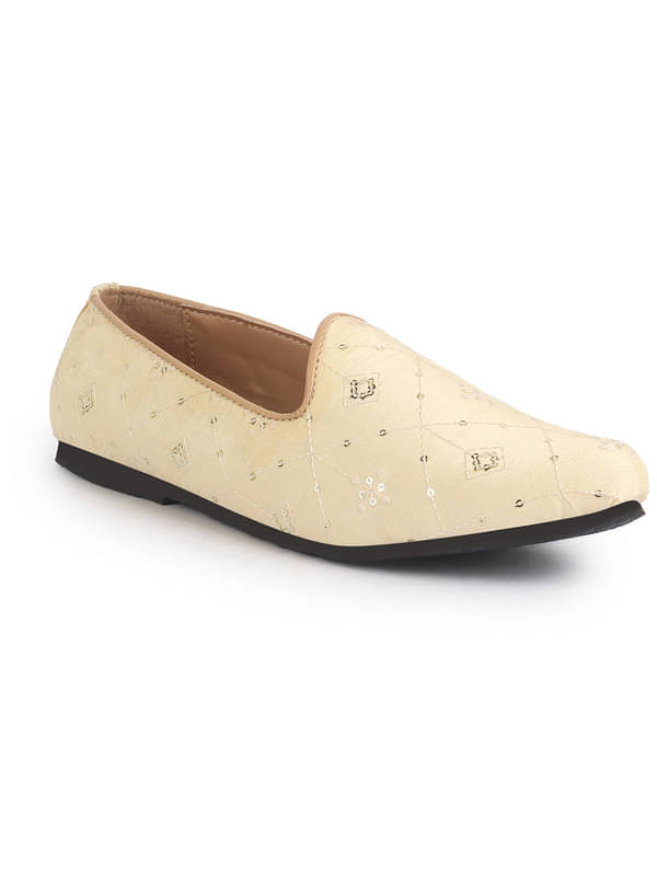 FAUSTO Cream Embroidery Sequin Ethnic Slip On Juttis and Mojaris for Wedding|Festive Party Slip-On Kurta Shoe|Traditional Sherwani Shoes FAUSTO Cream Embroidery Sequin Ethnic Slip On Juttis and Mojaris for Wedding|Festive Party Slip-On Kurta Shoe|Traditional Sherwani Shoes