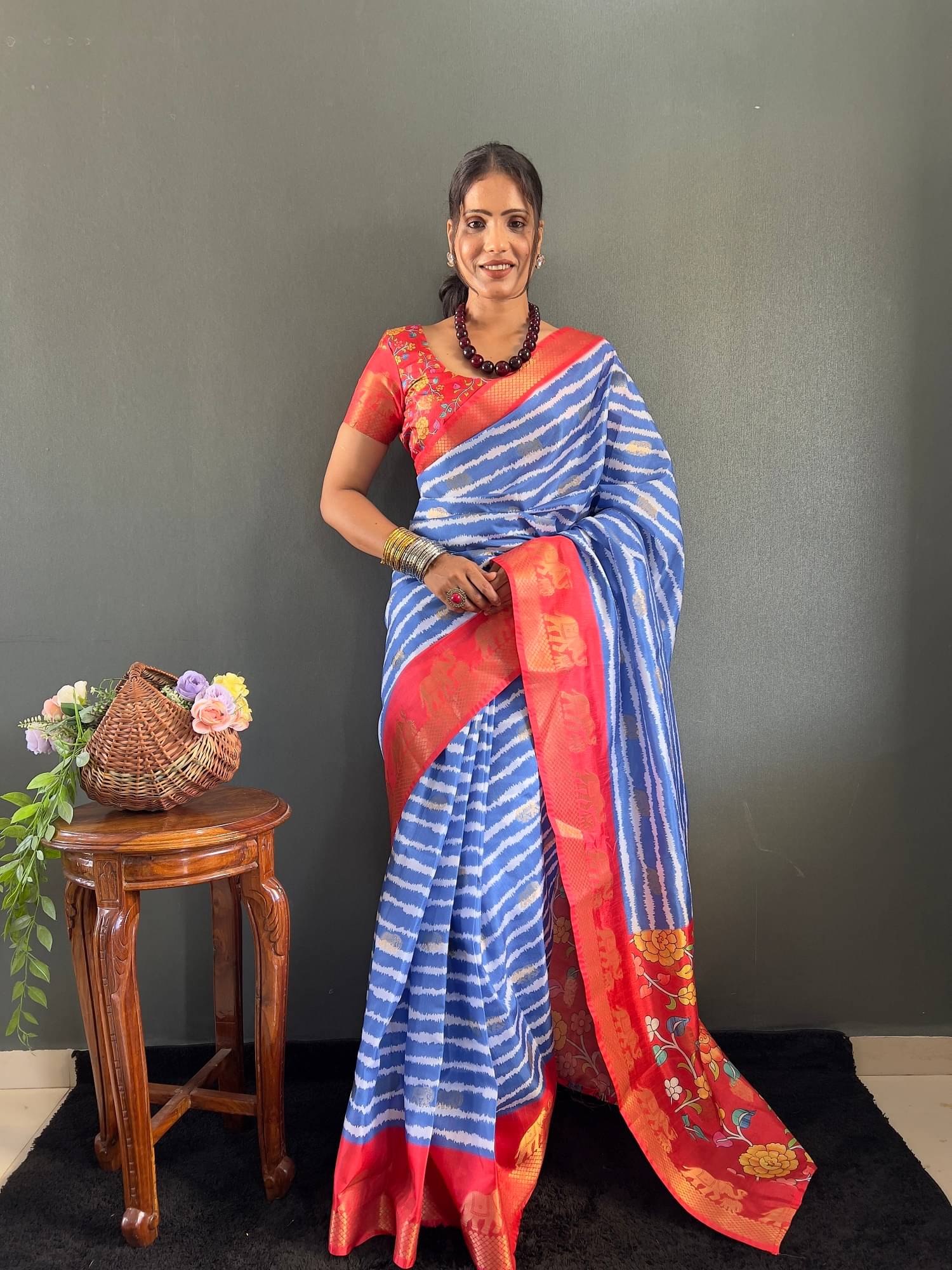     			JULEE Silk Striped Saree With Unstitched Blouse Piece ( Multicolor 15 )