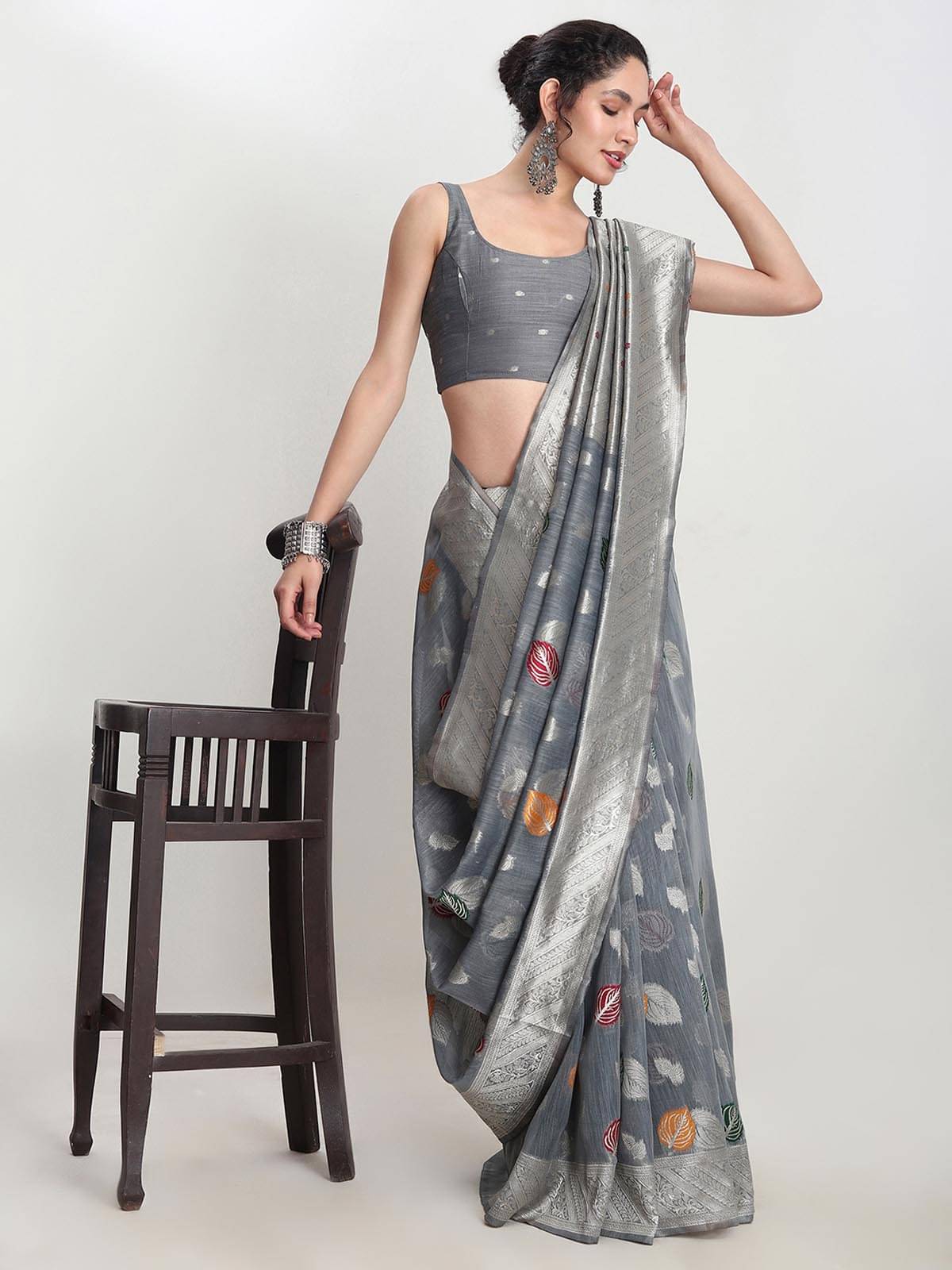 Janasya Linen Woven Saree With Unstitched Blouse Piece ( Grey ) Janasya Linen Woven Saree With Unstitched Blouse Piece ( Grey )