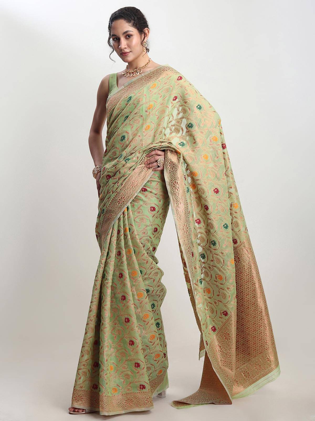     			Janasya Linen Woven Saree With Unstitched Blouse Piece ( Light Green )