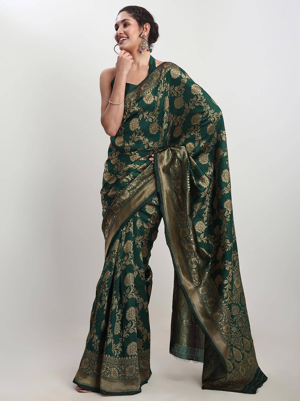 Janasya Silk Blend Woven Saree With Unstitched Blouse Piece ( Green ) Janasya Silk Blend Woven Saree With Unstitched Blouse Piece ( Green )