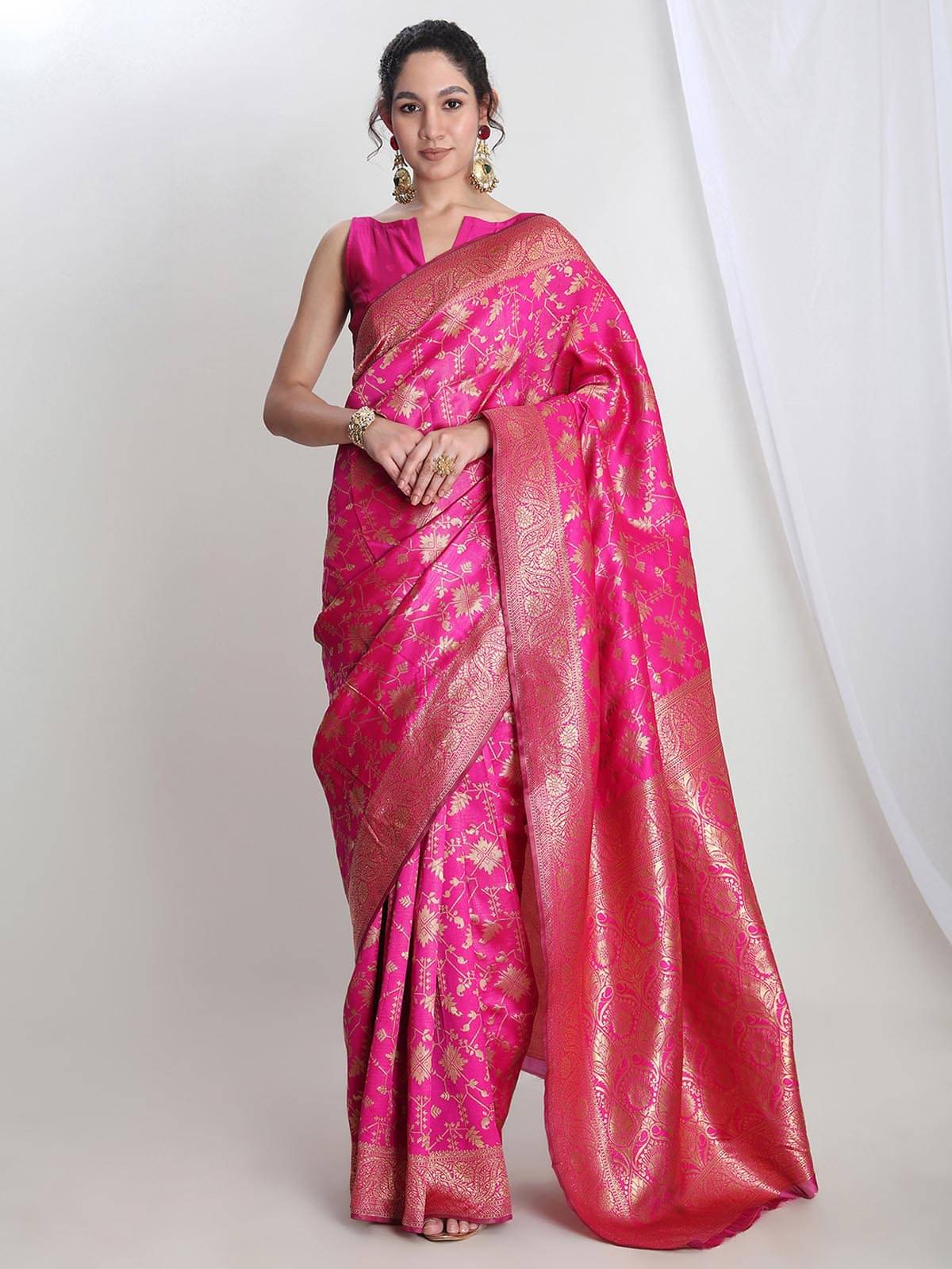 Janasya Silk Blend Woven Saree With Unstitched Blouse Piece ( Pink )     			Janasya Silk Blend Woven Saree With Unstitched Blouse Piece ( Pink )
