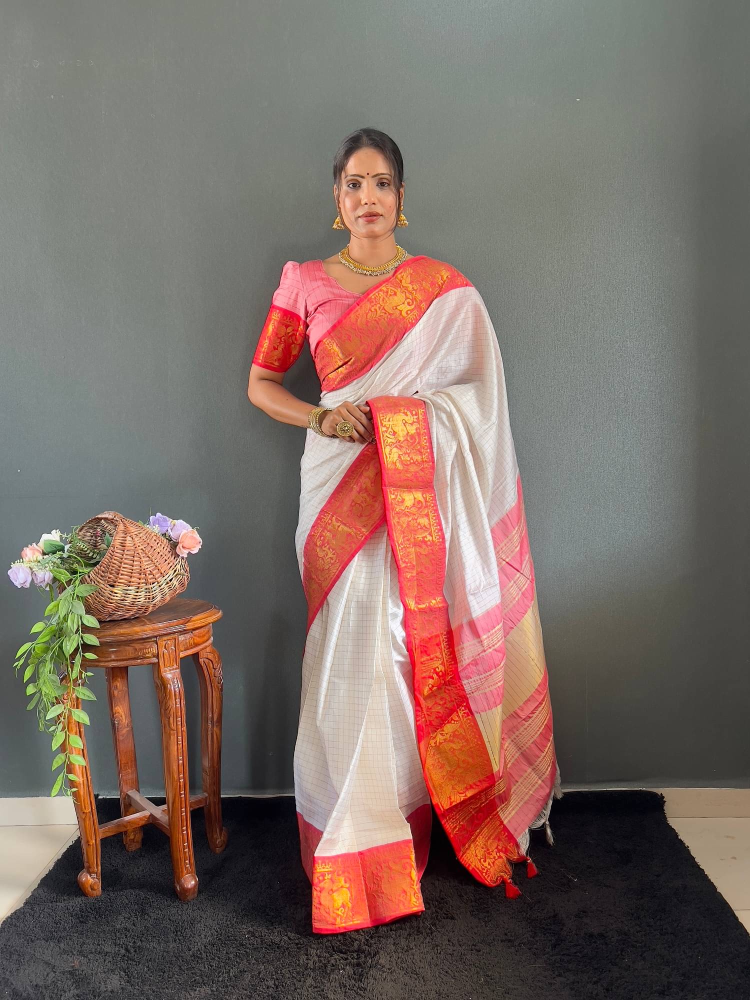 Lady Shopi Jacquard Woven Saree With Unstitched Blouse Piece ( Multicolor 5 ) Lady Shopi Jacquard Woven Saree With Unstitched Blouse Piece ( Multicolor 5 )