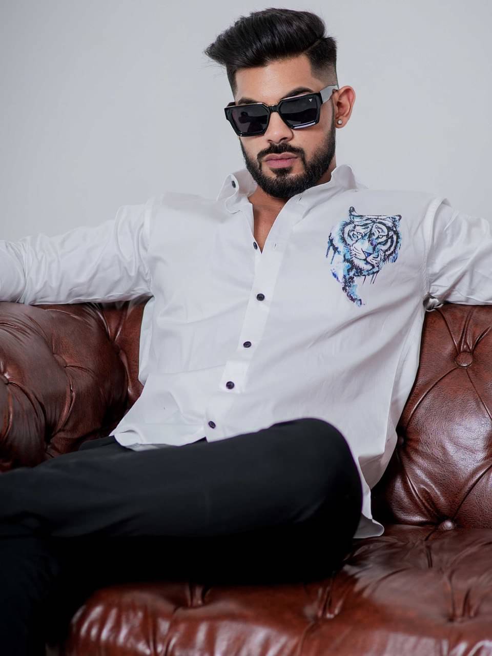 MARQVIK Cotton Blend Regular Fit Printed Full Sleeves Men's Casual Shirt - White ( Pack of 1 ) MARQVIK Cotton Blend Regular Fit Printed Full Sleeves Men's Casual Shirt - White ( Pack of 1 )