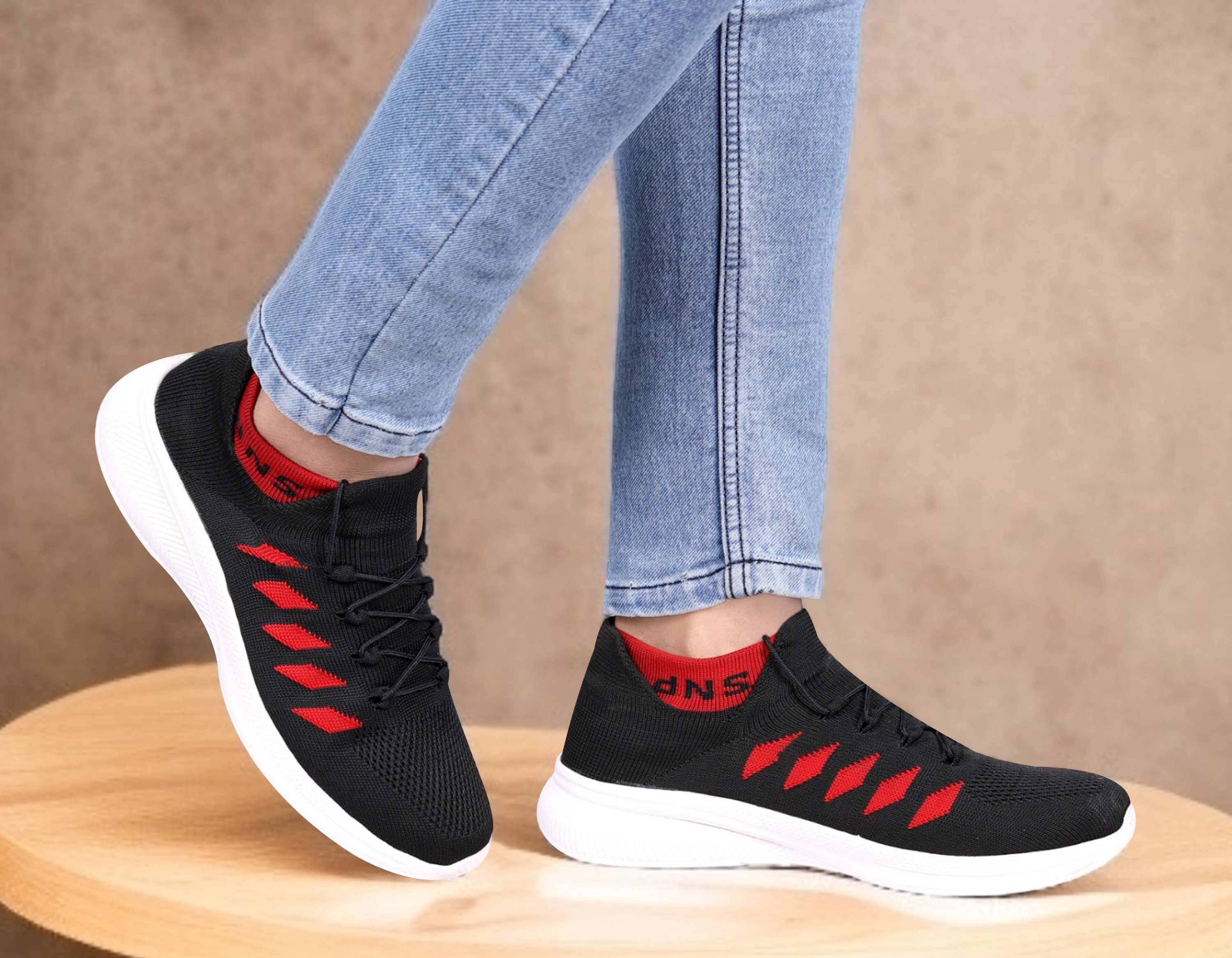     			RYKO Sporty Sneaker Black Men's Sports Running Shoes