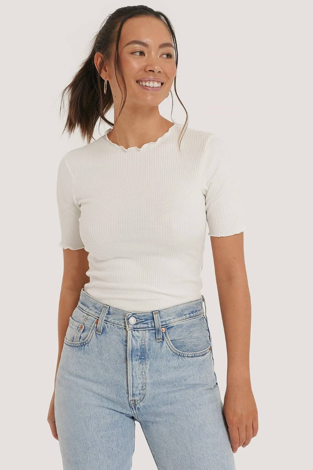     			Redamancii Women's Cotton Blend Regular Top ( White )