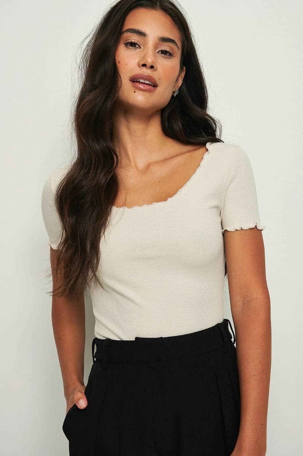     			Redamancii Women's Cotton Blend Regular Top ( White )