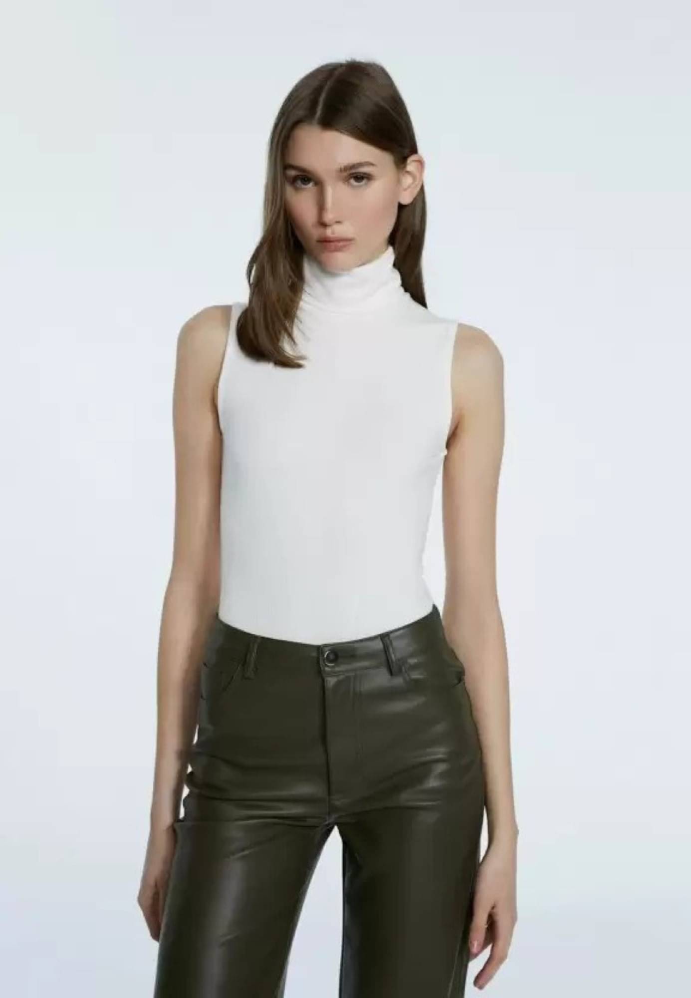 Redamancii Women's Cotton Blend Regular Top ( White ) Redamancii Women's Cotton Blend Regular Top ( White )