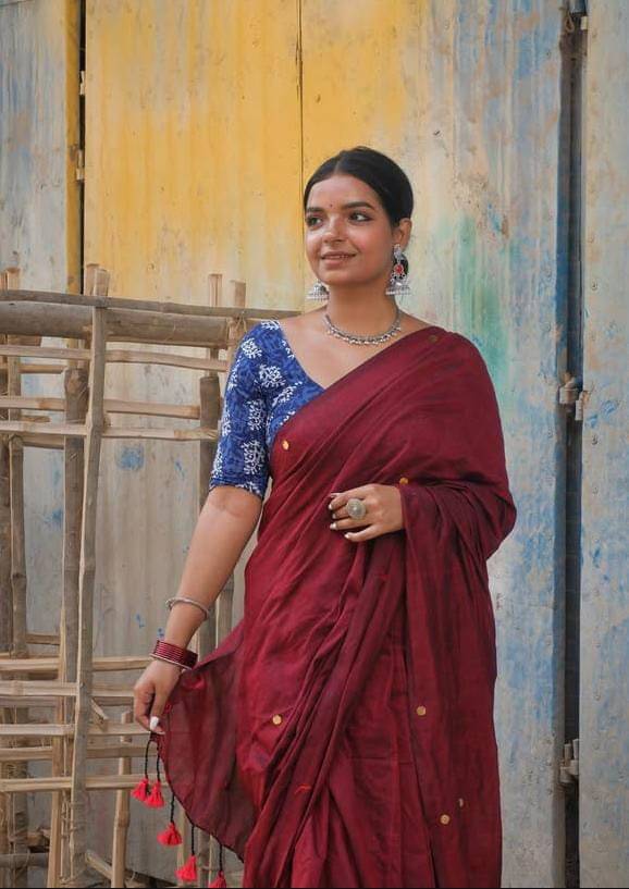     			SARADA HANDLOOM Cotton Woven Saree With Unstitched Blouse Piece ( Maroon )