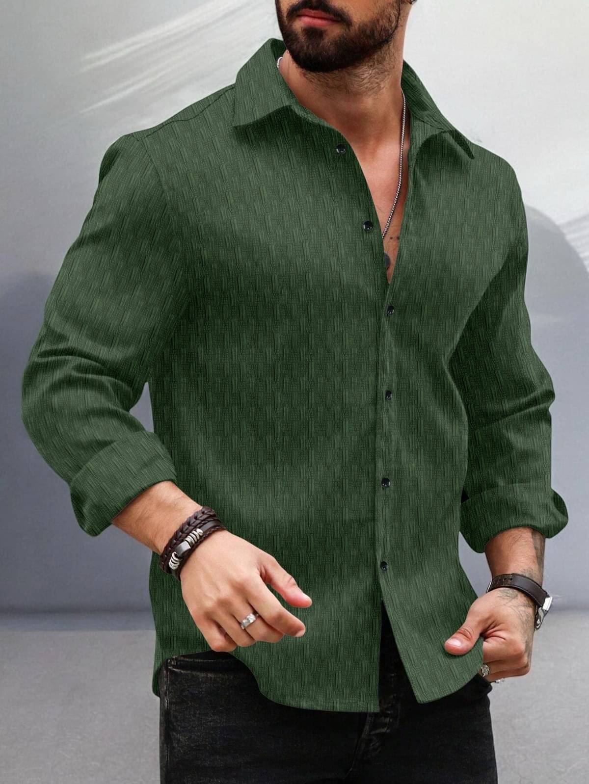 VELLOSTA Polyester Regular Fit Self Design Full Sleeves Men's Casual Shirt - Dark Green ( Pack of 1 ) VELLOSTA Polyester Regular Fit Self Design Full Sleeves Men's Casual Shirt - Dark Green ( Pack of 1 )