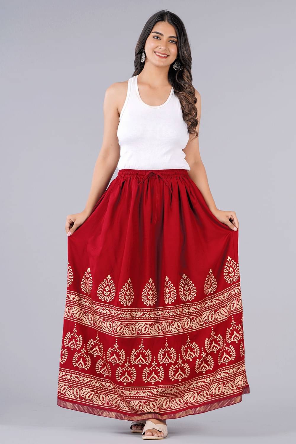 yashiv Black Viscose Women's Flared Skirt ( Pack of 1 ) yashiv Black Viscose Women's Flared Skirt ( Pack of 1 )