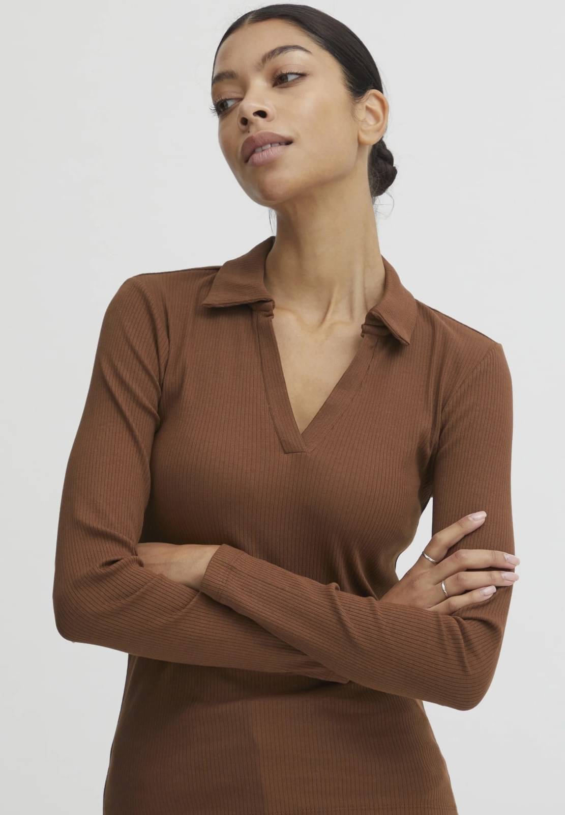 Redamancii Women's Cotton Blend Regular Top ( Brown ) Redamancii Women's Cotton Blend Regular Top ( Brown )