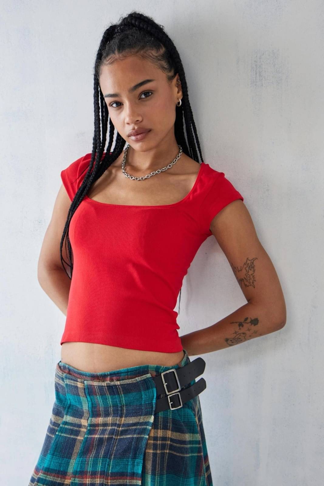     			Redamancii Women's Cotton Blend Crop Top ( Red )