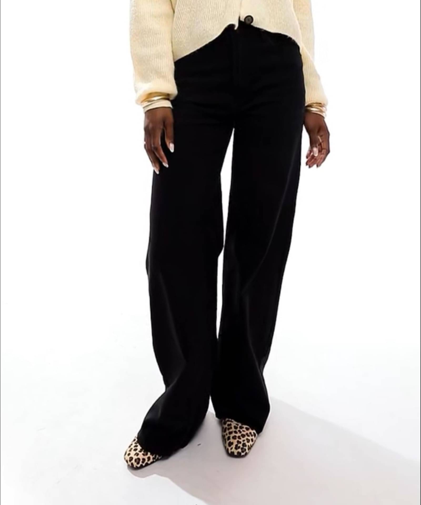     			SiNK DENIMS Women Regular Fit Waist Jeans