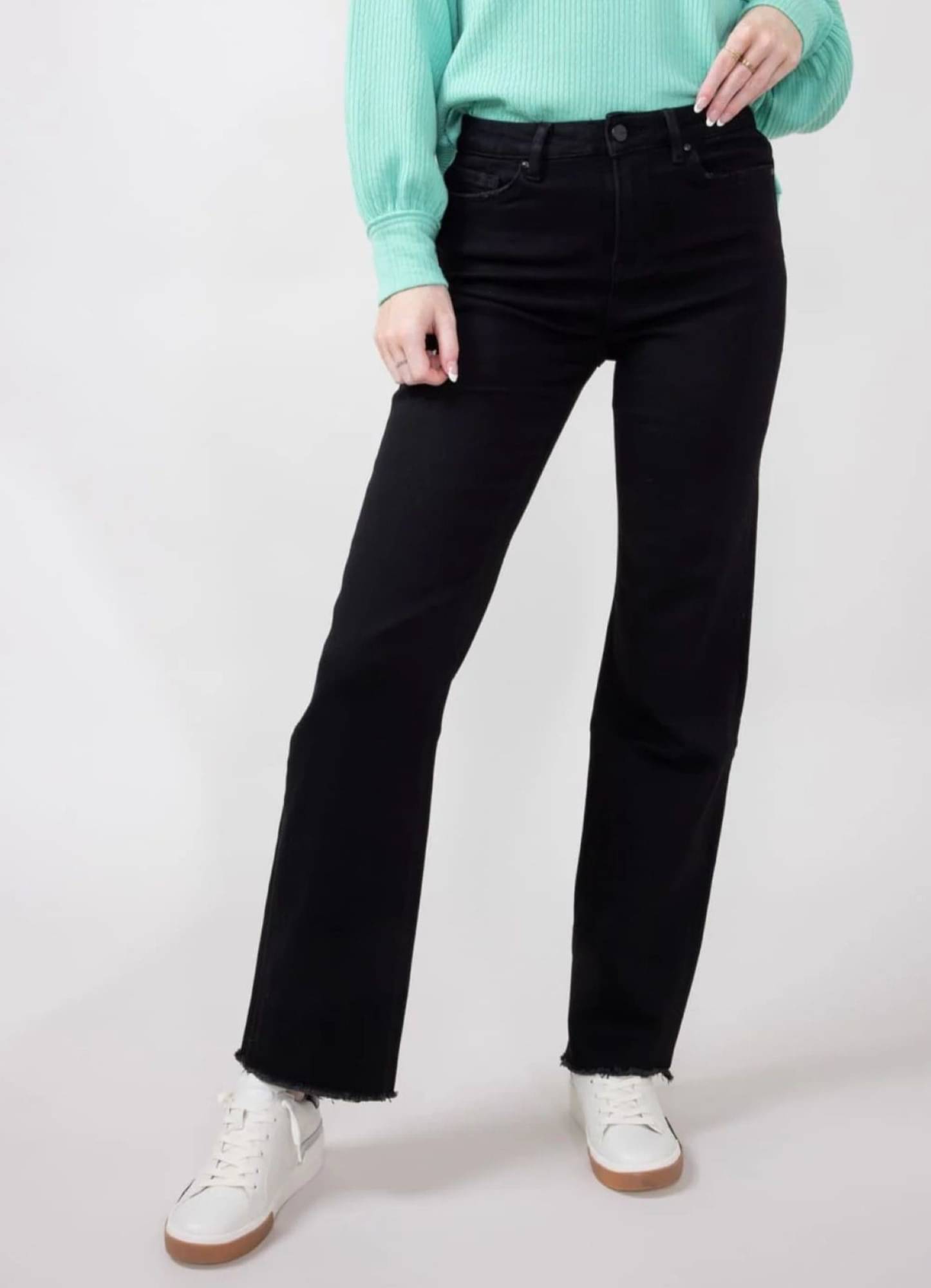     			SiNK DENIMS Women's Straight Fit High-Rise Jeans ( Black )