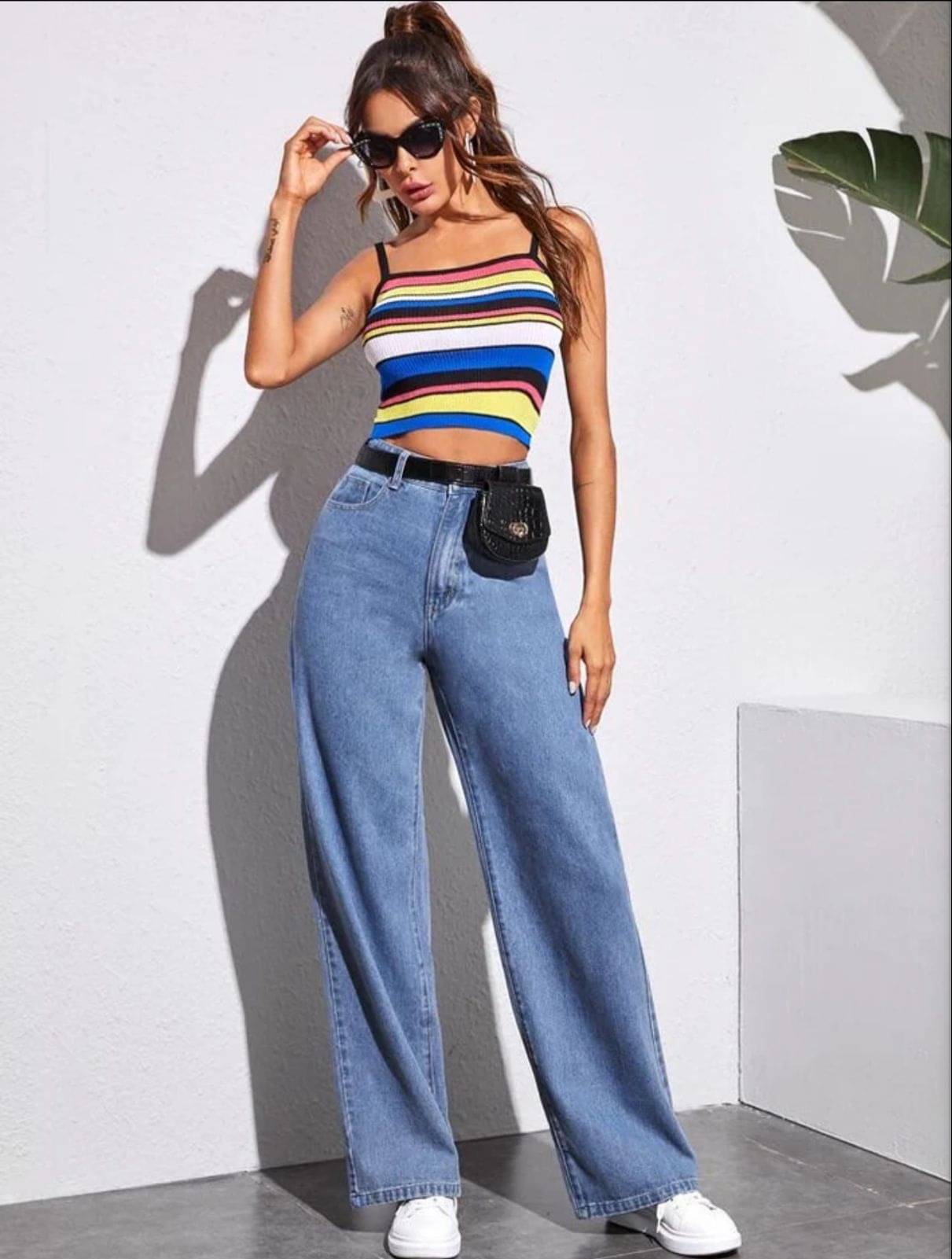     			SiNK DENIMS Women's Straight Fit High-Rise Jeans ( Blue )