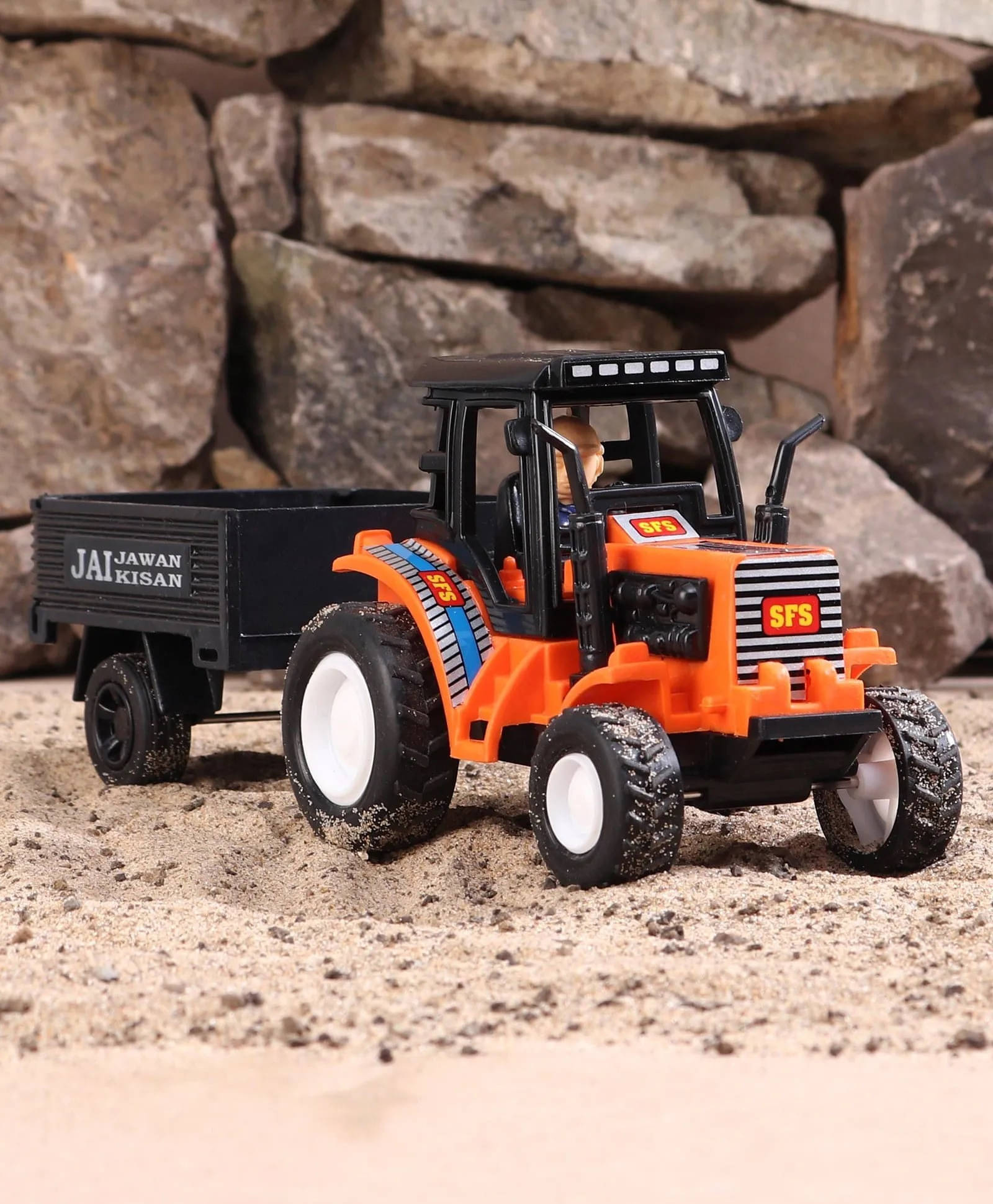     			YUIOP - Tractor With Trolley - Pull Back Spring Action Tractor Toy - No Battery