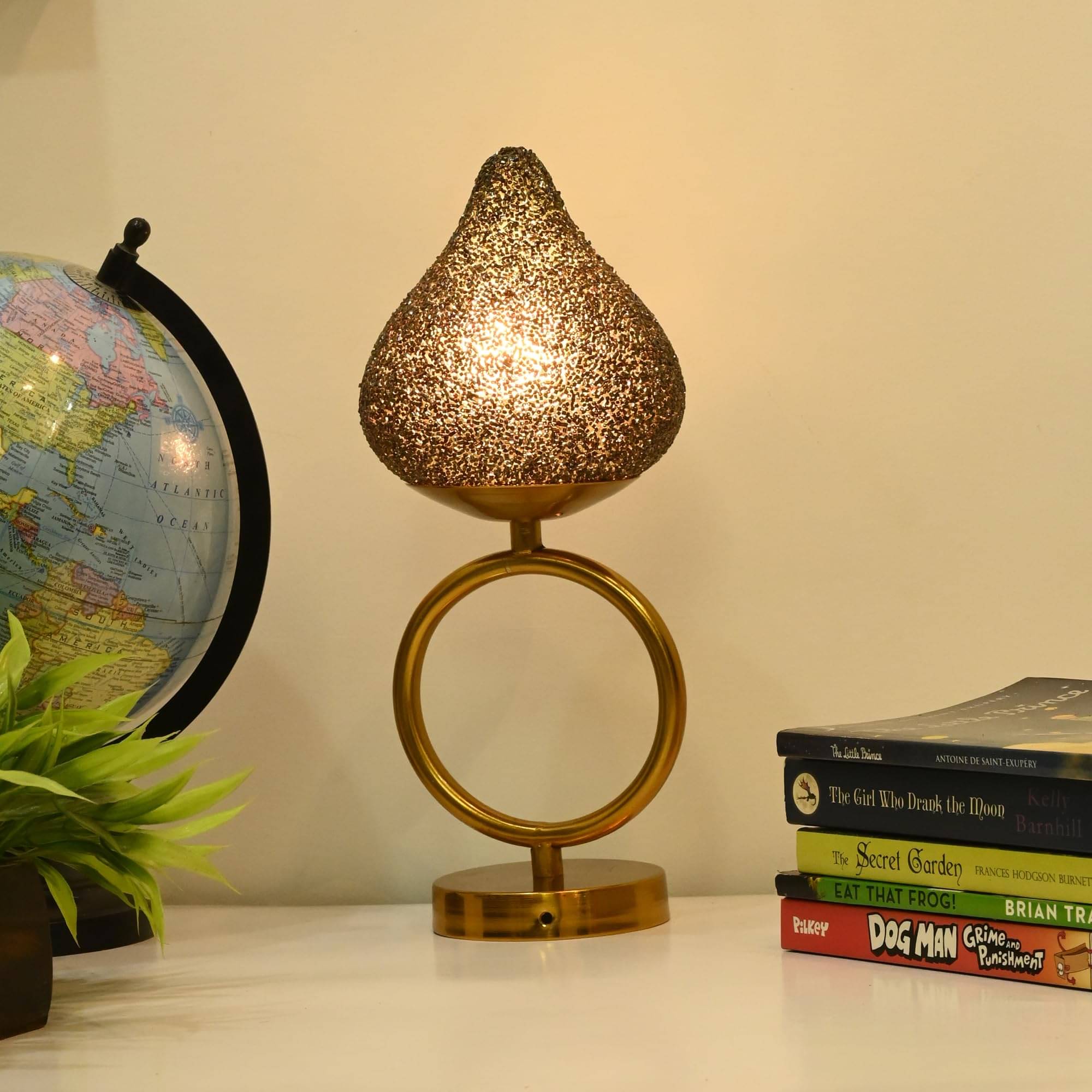 AFAST Black Decorative Table Lamp ( Pack of 1 ) AFAST Black Decorative Table Lamp ( Pack of 1 )